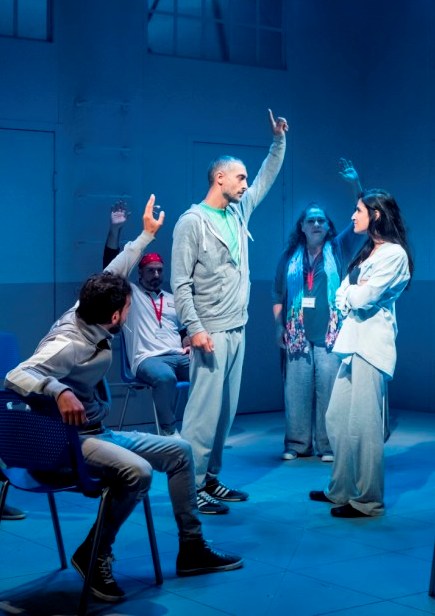 'אנשים, מקומות ודברים', דרמה פסיכולוגית בתיאטרון בית לסין
